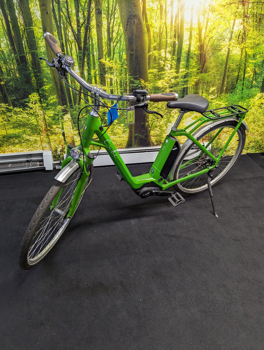 (Consignment) Cube Ella Ride Hybrid 500  applegreen´n´white EE: S50